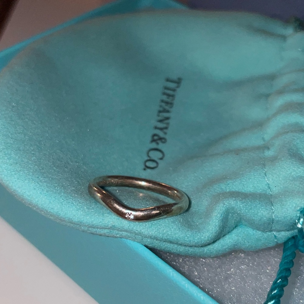 Tiffany & Co Elsa Peretti wedding band ring